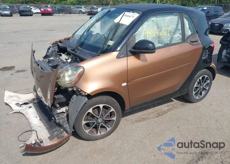 2016 Smart Fortwo Passion/Prime/Proxy/Pure from USA, damaged, VIN WMEFJ5DA1GK068184